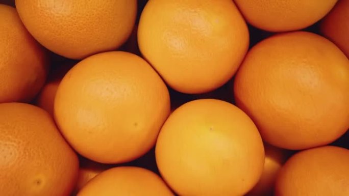 食品，农业和有机概念，成熟的橙子作为整个水果在生态超市出售