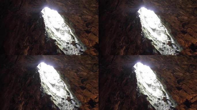 洞穴-岩石-景观-旅游-亚速尔群岛