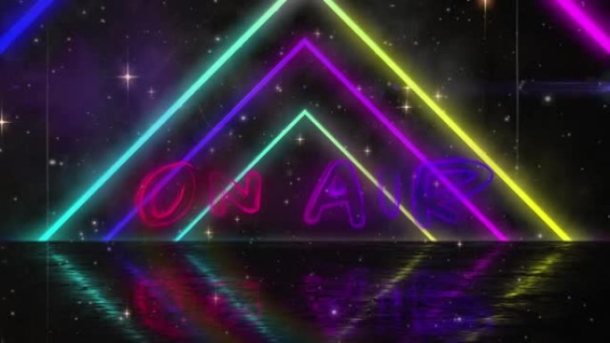 黑色背景上的霓虹灯三角形和星星上的空中文字动画