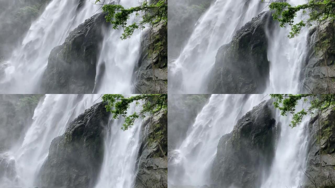 强大的瀑布瀑布水流河水
