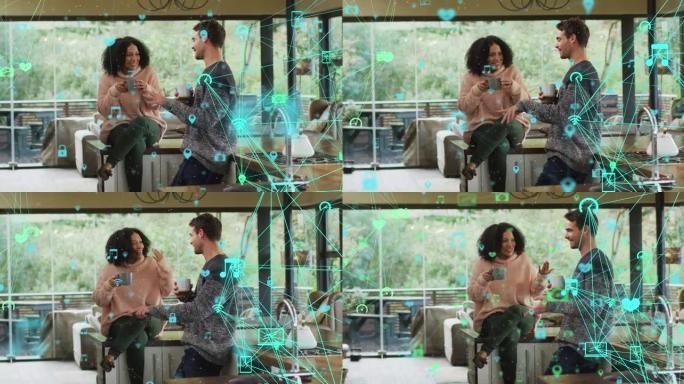 快乐的混血儿夫妇在家喝咖啡聊天的媒体图标网络动画