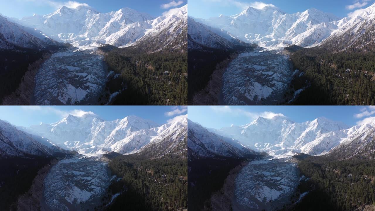 巴基斯坦北部冰川的风景鸟瞰图