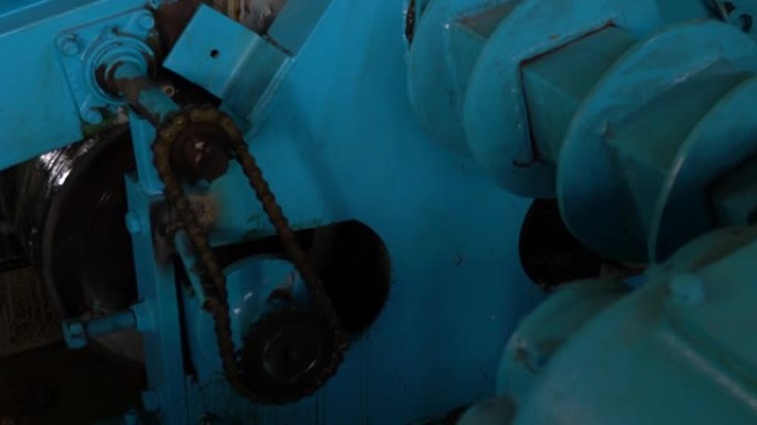 工厂挤压龙舌兰以制造龙舌兰酒行业概念