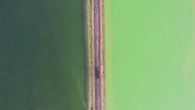 4K航拍青海海西州西台吉乃尔湖双色湖