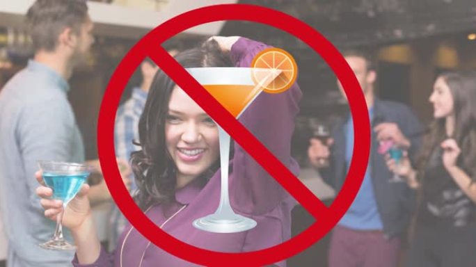 红色禁止标志的动画在鸡尾酒和微笑的白人妇女拿着酒在酒吧