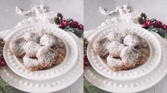 社交媒体圣诞甜点的垂直食品准备博客蒙太奇