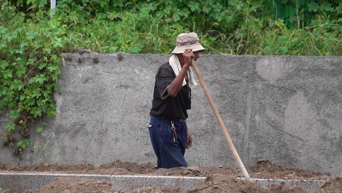 园林绿化工程-路灯铺线排水管道