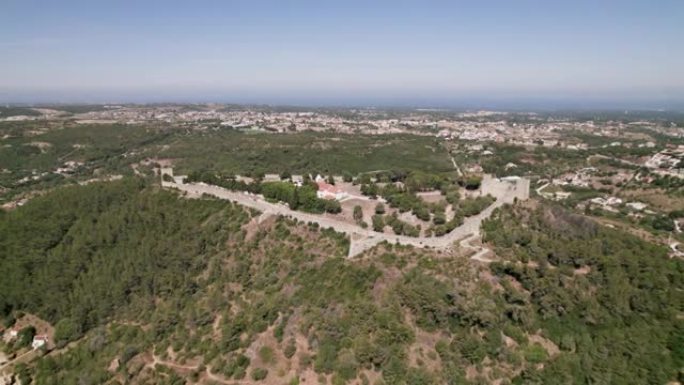 山顶围墙要塞，Sesimbra Catle，又称摩尔人城堡，葡萄牙