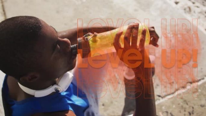 非裔美国运动员饮用水上的水平文字动画