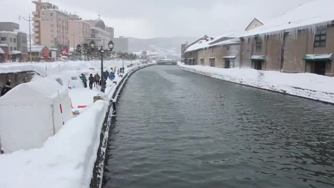 日本花灯在小樽雪光径节，位于日本北海道小樽。