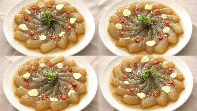 韩式腌虾或韩式酱油腌虾-亚洲美食