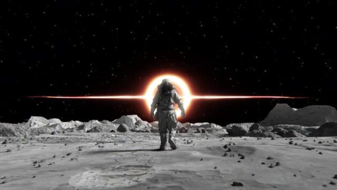 勇敢的宇航员穿着太空服自信地走在月球上，被岩石覆盖。黑洞。月球表面的第一位宇航员。人类的重要时刻。先