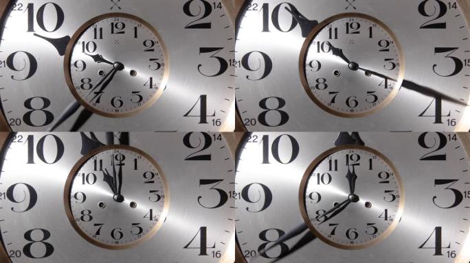 延时，抽象，加倍，一个超过3.5小时的老经典时钟