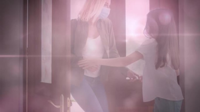 高加索妇女和戴着口罩的女儿打开门的光点动画