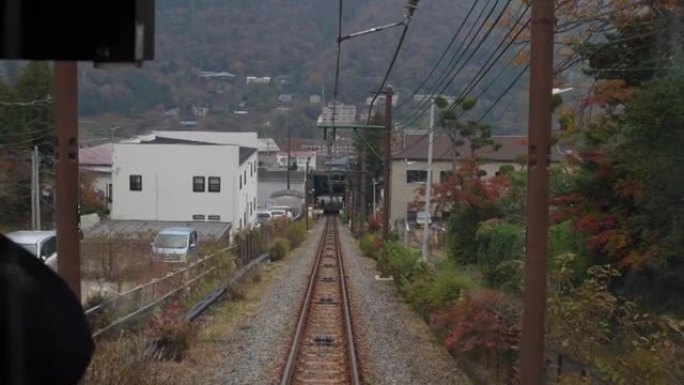 日本箱根箱根铁路与箱根登山列车折返系统