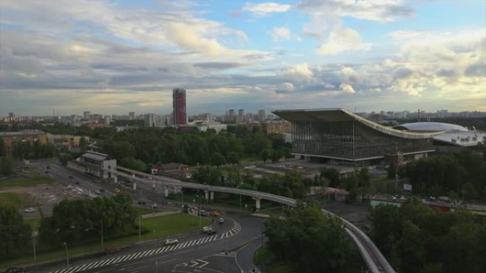 俄罗斯晴天莫斯科城市景观著名vdnh展馆交通街全景4k