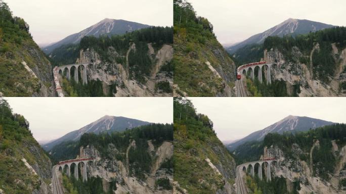 瑞士火车穿越桥瑞士火车穿越桥