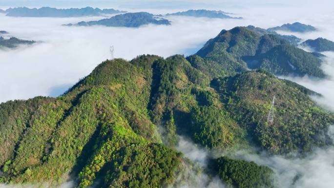 电网高山之巅山川云海壮丽山河