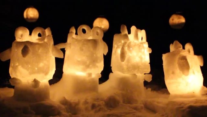 日本花灯在小樽雪光径节，位于日本北海道小樽。