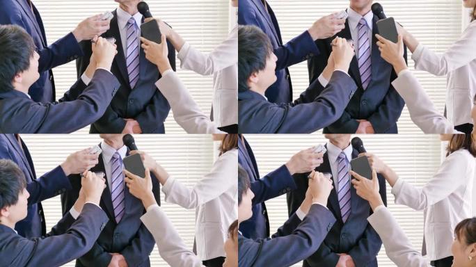 贵宾举行新闻发布会