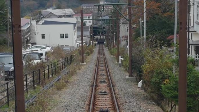 日本箱根箱根铁路与箱根登山列车折返系统