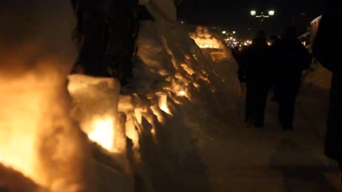 日本花灯在小樽雪光径节，位于日本北海道小樽。