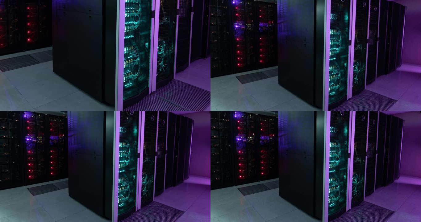 计算机服务器中排有绿色和红色的空走廊视频