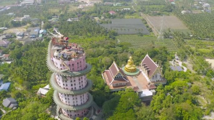 泰国曼谷市附近佛统府萨姆普兰区的萨姆普兰寺或中华龙寺的鸟瞰图。旅游旅游概念中的旅游景点地标。