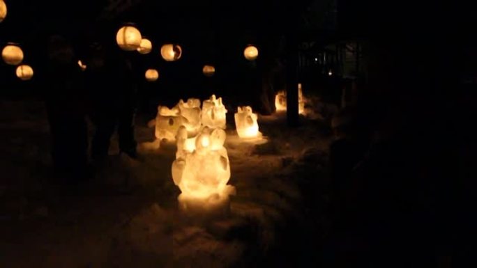 日本花灯在小樽雪光径节，位于日本北海道小樽。