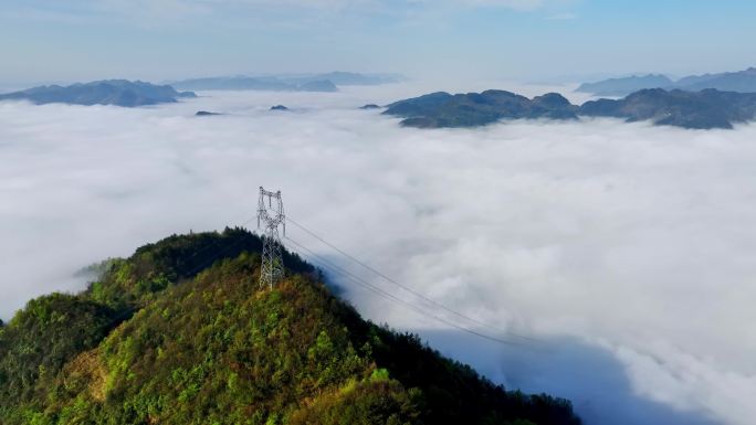 航拍山山川山顶云海电网电力铁塔