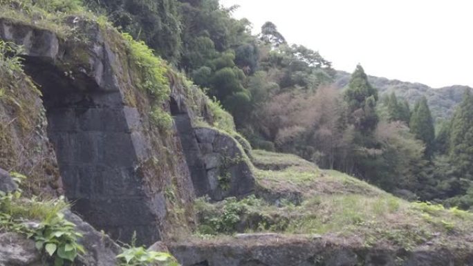 岛根县岩上银山，阴天的清水谷矿厂遗址(冶炼厂遗址)