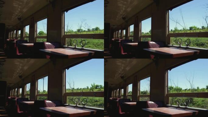 旧火车站，登机乘客