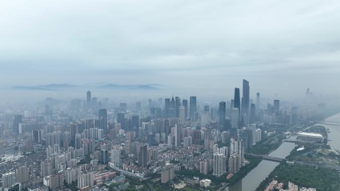 航拍烟雨朦胧的广州珠江新城广州塔白云山