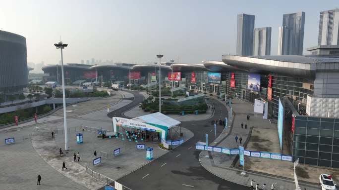 武汉国博2023世界大健康博览会航拍外景