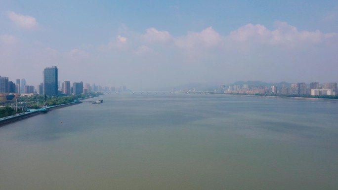 杭州钱塘江两岸2