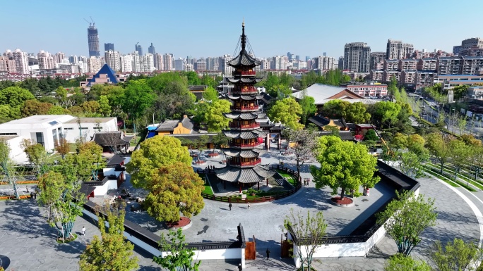 上海龙华寺航拍徐汇地标上海寺庙上海宝塔