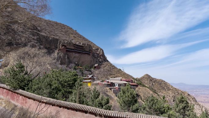 山西大同广灵圣泉寺小悬空寺风光延时视频