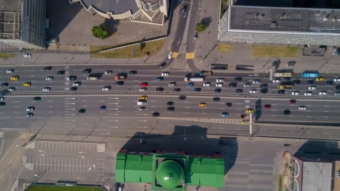 莫斯科晴天交通街十字路口空中向下全景4k超延时俄罗斯