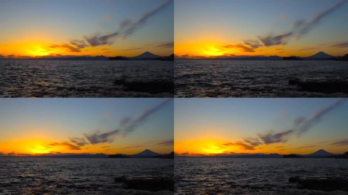 黄昏时的富士山和江之岛从稻美加崎