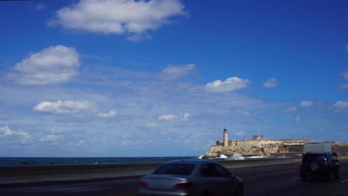 古巴Malecon的灯塔和哈瓦那海滨