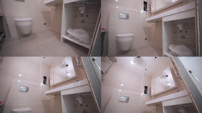 新公寓改造、翻新、重建中的浴室内部