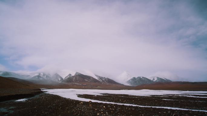 昆仑山远景