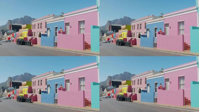 南非开普敦穆斯林地区博卡普五颜六色的房屋景观。