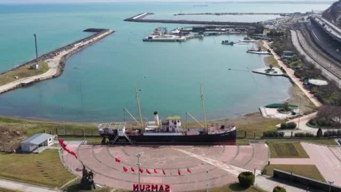 土耳其Samsun市Bandirma Ship的4k航拍镜头。