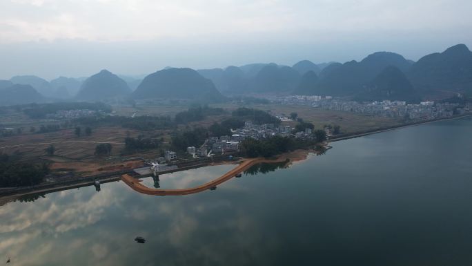 广西靖西渠洋湖日出朝霞喀斯特山水风光航拍