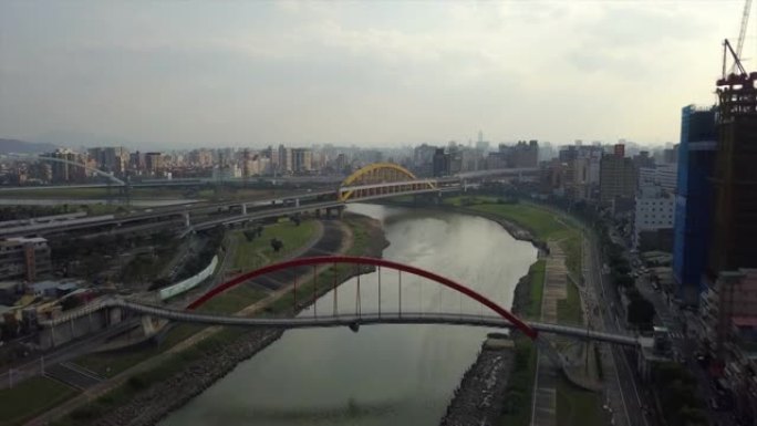 台湾白天时间台北市景著名河桥空中全景4k