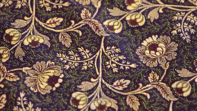 优雅提花纺织品的细节。带有花卉装饰的印度织物。莎莉特写。
