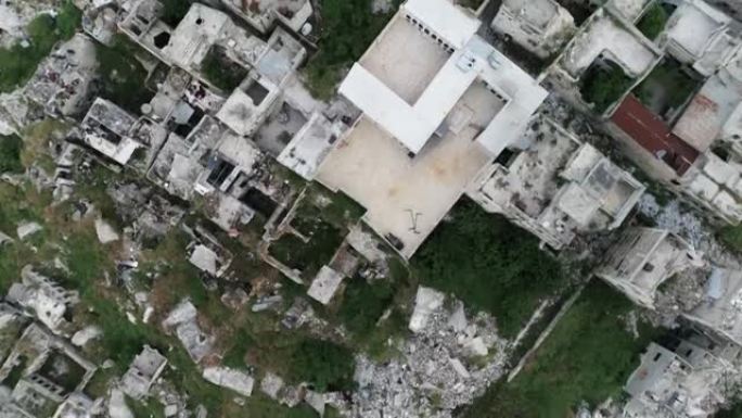 叙利亚阿勒颇，内战10年后。我们可以在4K鸟瞰图中看到整个城市的地平线