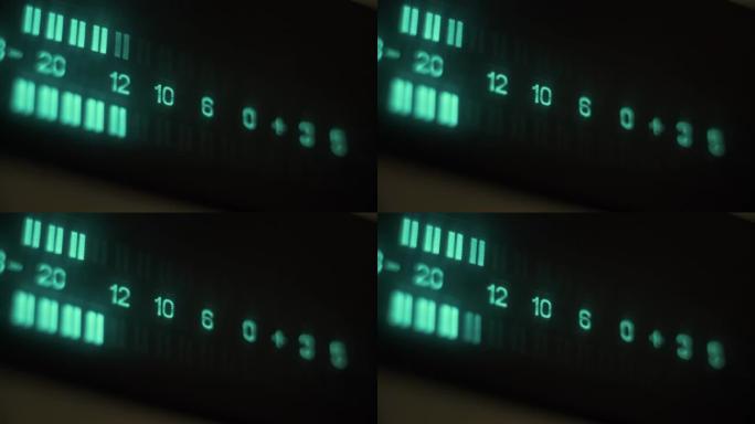 经典声音放大器上的音频信号电平监控音频控制台