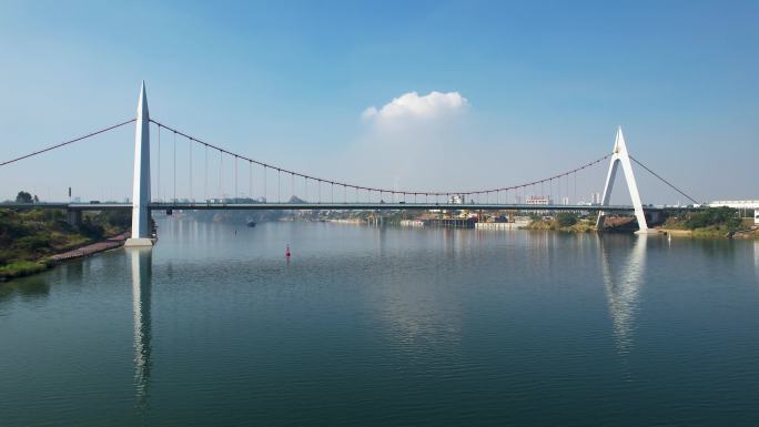 广西柳州鹧鸪江大桥柳江风光城市建筑航拍